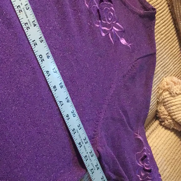 Bob Mackie embroidered sweater - Picture 5 of 8